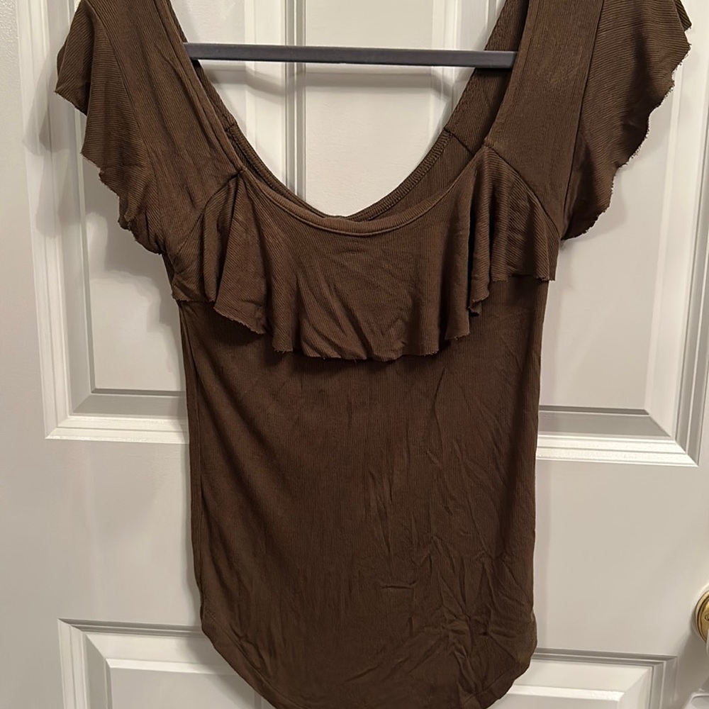 FREE PEOPLE top with ruffle